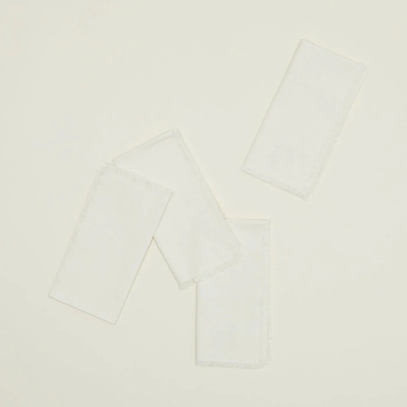 Essential Dinner Napkin Set of 4 (Ivory)