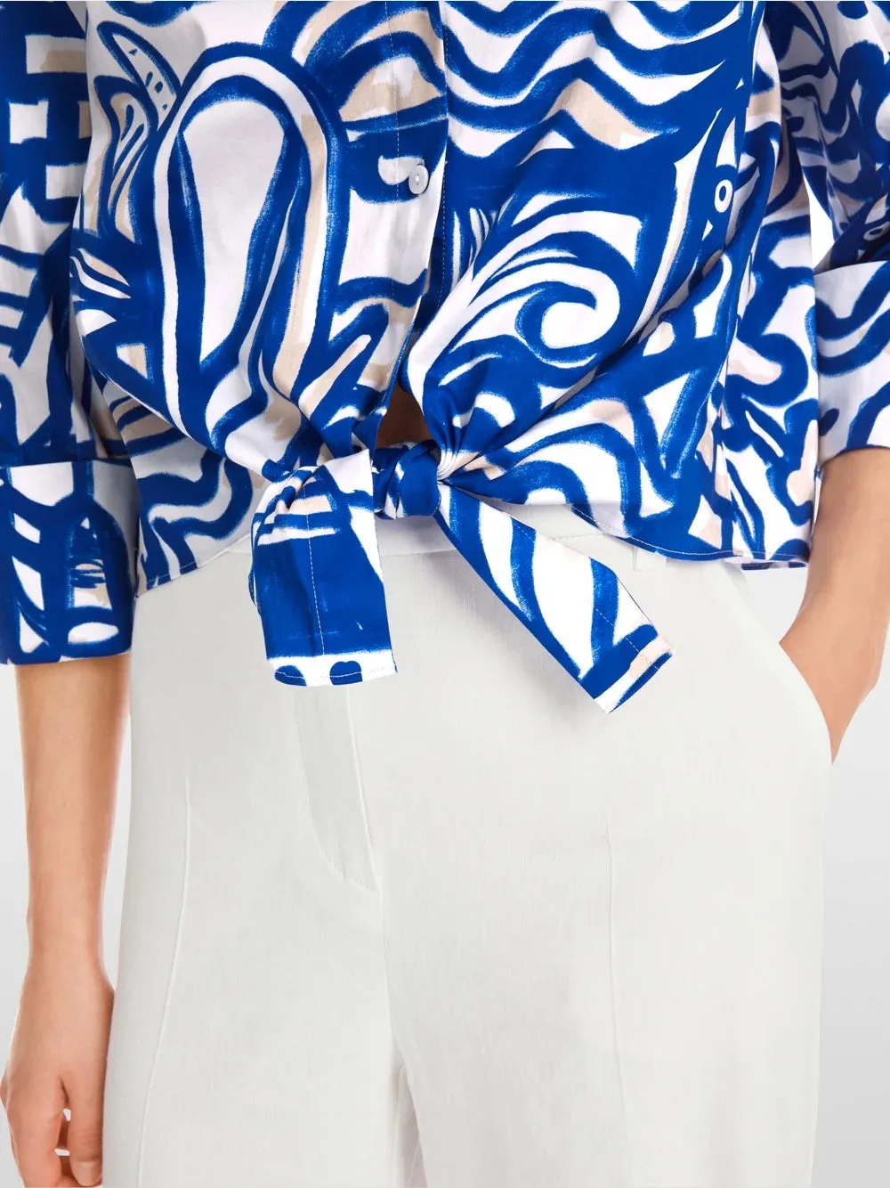 Front Knot Blouse in Print - Gentian (Blue)