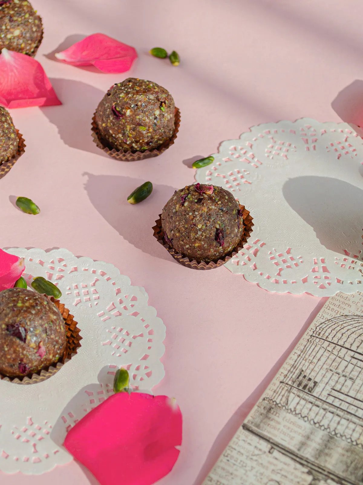 Rose Pista Truffles 6pcs